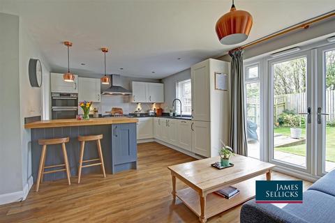 4 bedroom detached house for sale, Barnards Way, Kibworth Harcourt, Leicestershire