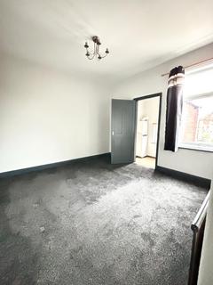 2 bedroom terraced house to rent, Bentley Road, Doncaster, DN5