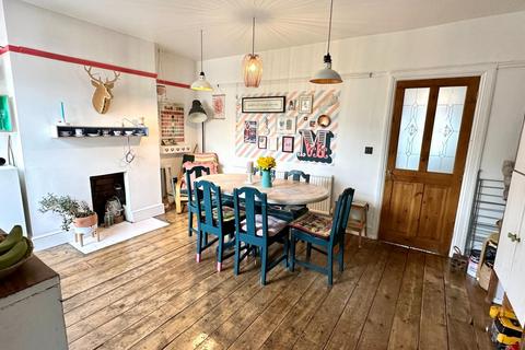 33 Argyle Road, Fishponds, Bristol, BS16 3ND