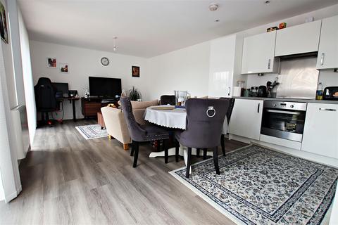 1 bedroom flat for sale, Heaton House, Thurston Way, Borehamwood