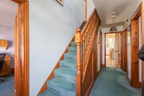 11 The Rise, Leavening, Malton, YO17 9TA