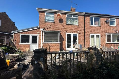 3 bedroom semi-detached house for sale, Howard Drive, Rawcliffe