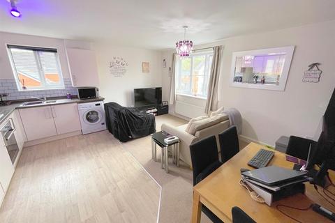1 bedroom flat for sale, Clover Grove, Leekbrook