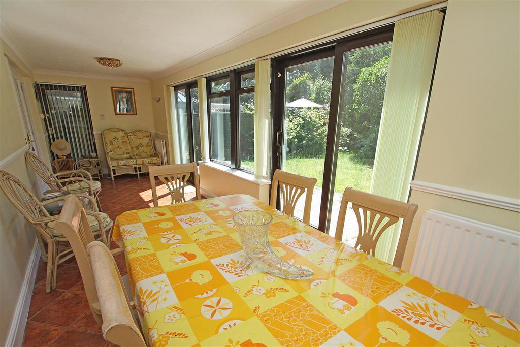 Garden room b.jpg