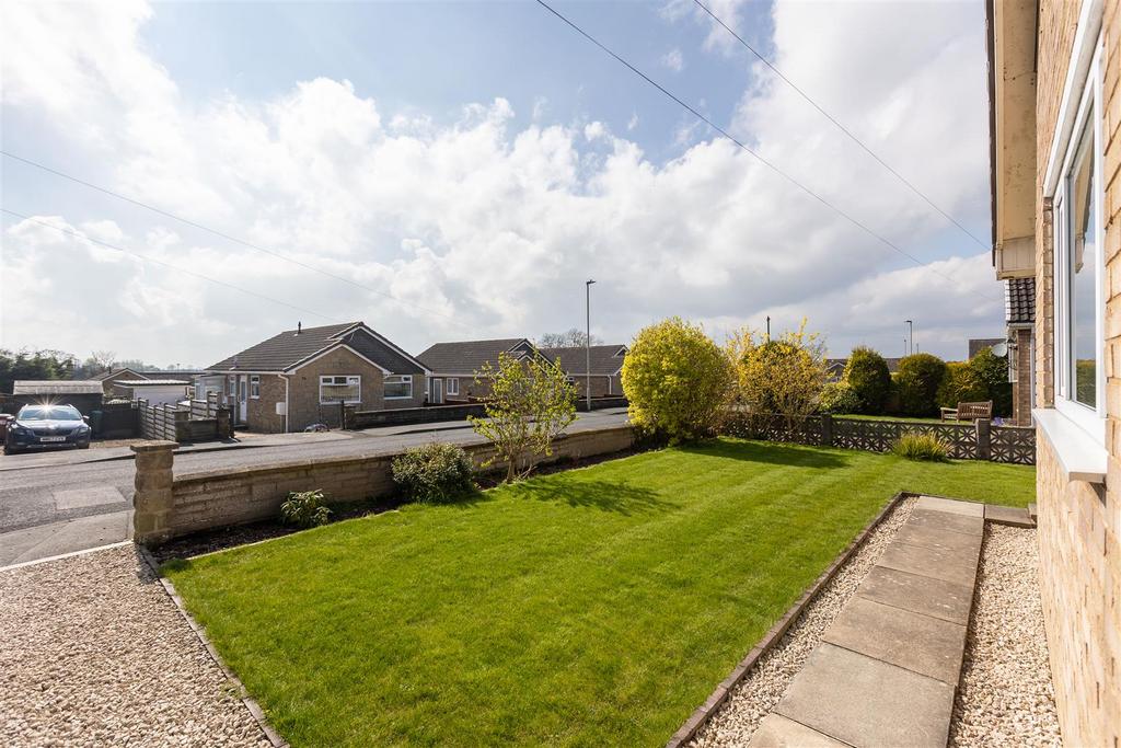 Farmanby Close 61 External-2.jpg