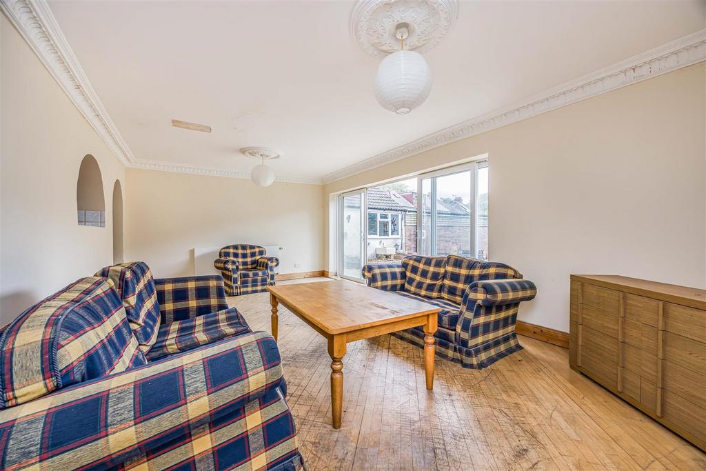 136 London Road, Widley-Small-Portico Marketing-O'H