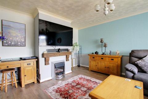 2 bedroom detached bungalow for sale, Honeysuckle Close, Sutton-On-Sea LN12