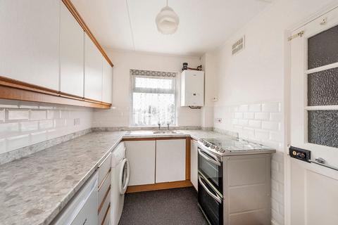 14 Cranbrook Road, Bexleyheath, DA7 5EY