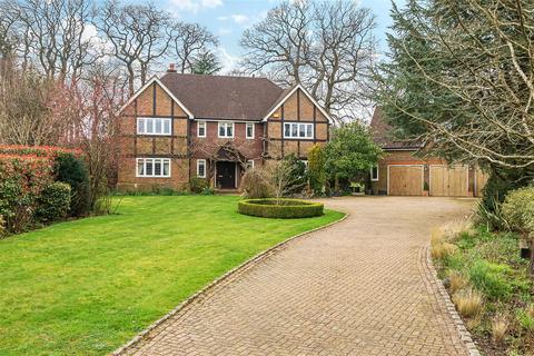 5 bedroom detached house for sale, Hamilton Place, Kingswood
