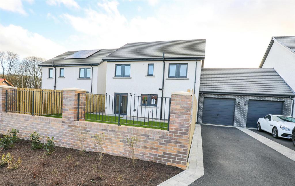 BARONY, Easy Living Developments East... 5 bed detached house for sale