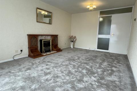 2 bedroom apartment for sale, Oaks Crescent, Wolverhampton