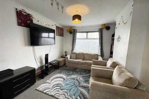 3 bedroom maisonette for sale, Waterloo Road, Cheetwood, Manchester