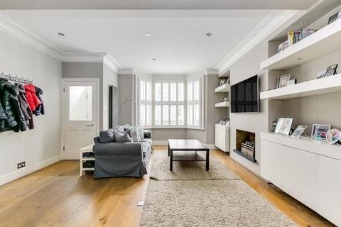 5 bedroom semi-detached house to rent, Friars Place Lane, London W3