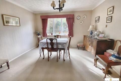 3 bedroom detached house for sale, Peterclose Road, Tiverton