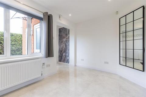 1 bedroom apartment for sale, Bevelwood Gardens, High Wycombe HP12