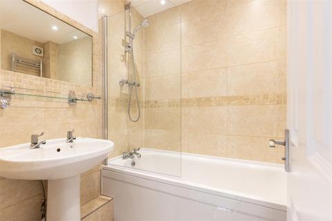 1 bedroom apartment for sale, Bevelwood Gardens, High Wycombe HP12