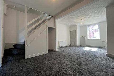 3 bedroom house to rent, Brook Street, Blackpool, Lancashire
