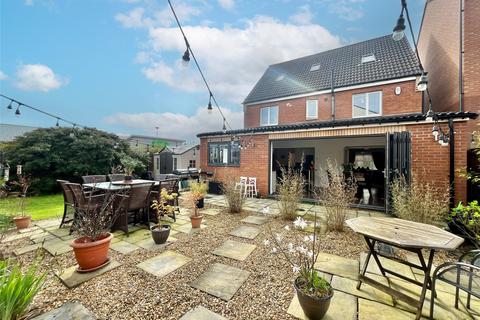 209 Redgrave Close, Gateshead, NE8 3JT