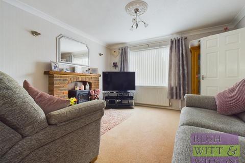 4 bedroom detached house for sale, Telham Close, Hastings
