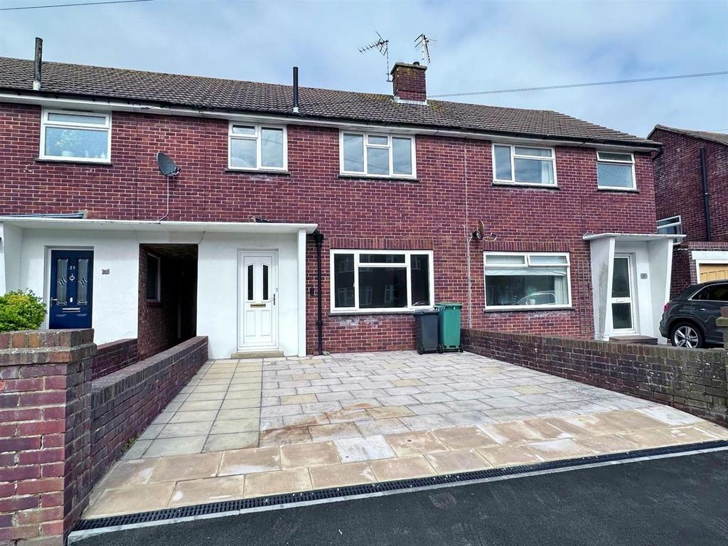 Wallis Avenue, Eastbourne BN23 3 bed terraced house for sale £300,000