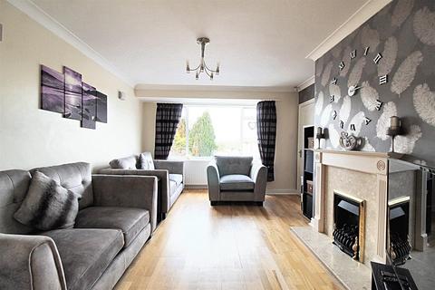 3 bedroom semi-detached house for sale, Greenside Avenue, Waterloo, Huddersfield, HD5 8QQ