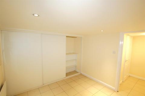1 bedroom flat to rent, Clarendon Park Road, Leicester