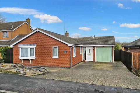 2 bedroom detached bungalow for sale, Sturrock Close, Thurnby