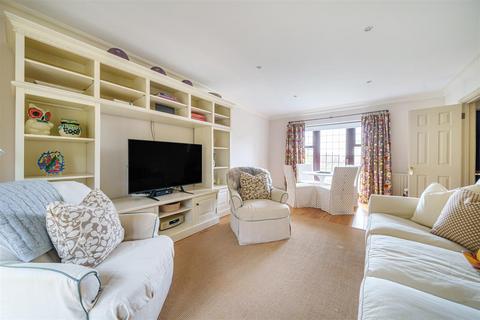 2 bedroom house for sale, Fernden Heights, Haslemere