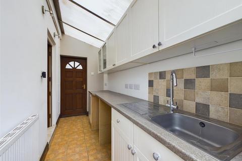 184 Calton Road, Gloucester, GL1 5ER