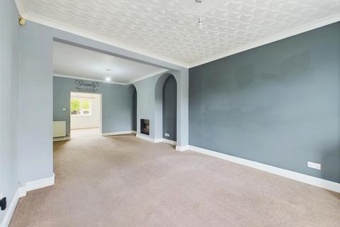184 Calton Road, Gloucester, GL1 5ER