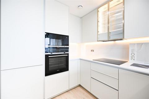 2 bedroom apartment to rent, Valencia Tower, 3 Bollinder Place, London, EC1V