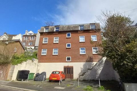 2 bedroom flat to rent, Nelson Road, Hastings