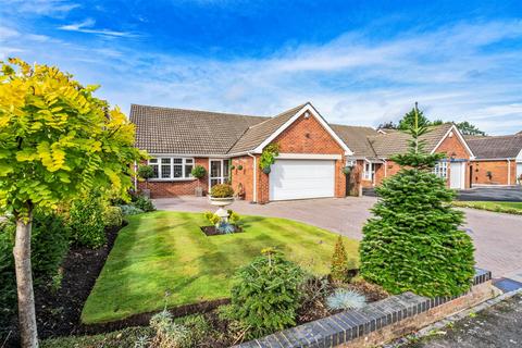 3 bedroom detached bungalow for sale, Monastery Drive, Solihull