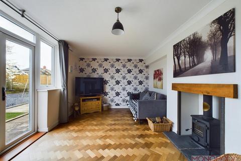 45 Annefield Park, Gresford, Wrexham, LL12 8NR