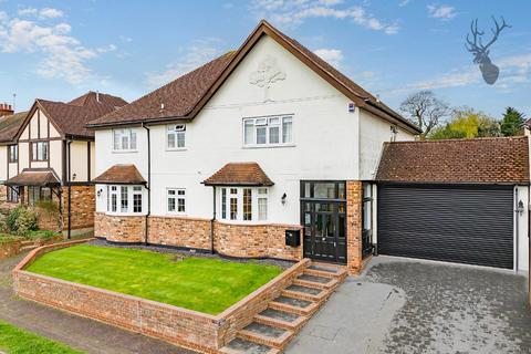 5 bedroom detached house for sale, Theydon Park Road, Theydon Bois, Essex