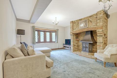 4 bedroom detached house for sale, Coppice Row, Theydon Bois,