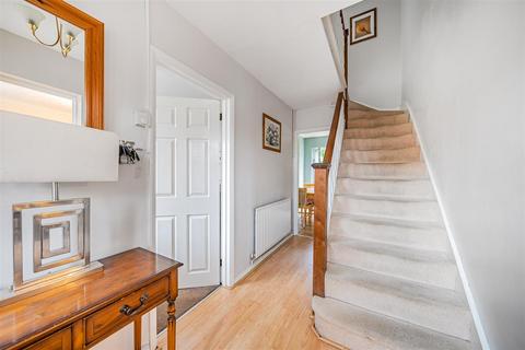 11 Chiltlee Close, Liphook, GU30 7BP