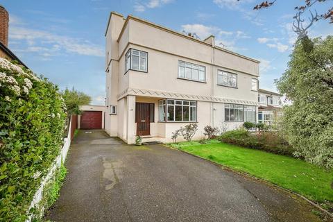17 Heath Drive, Theydon Bois, Epping, CM16 7HL