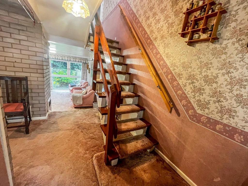 Entrance Hall.jpg