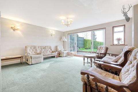 2, Century Cottages Horseshoe Hill, Waltham Abbey, EN9 3SW