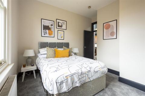 1 bedroom flat to rent, Ramsden Road, London, SW12