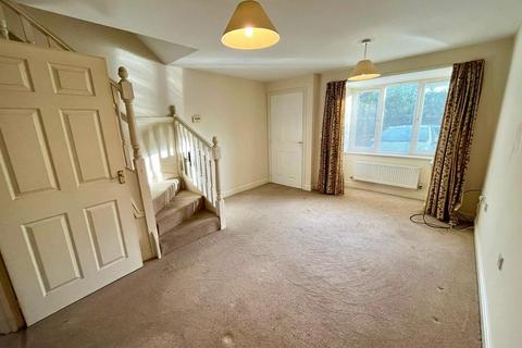 2 bedroom semi-detached house for sale, Heather Close, Gainsborough