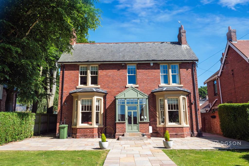 West Park Road, Cleadon, Sunderland 4 bed detached house for sale £