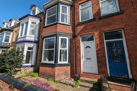 4 bedroom terraced house for sale, Langdale Road, Scarborough