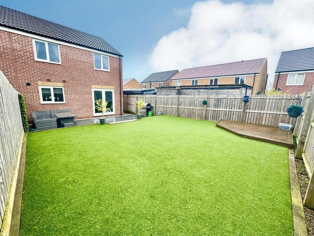 Acorn Drive, Middlesbrough 3 bed semidetached house for sale £180,000