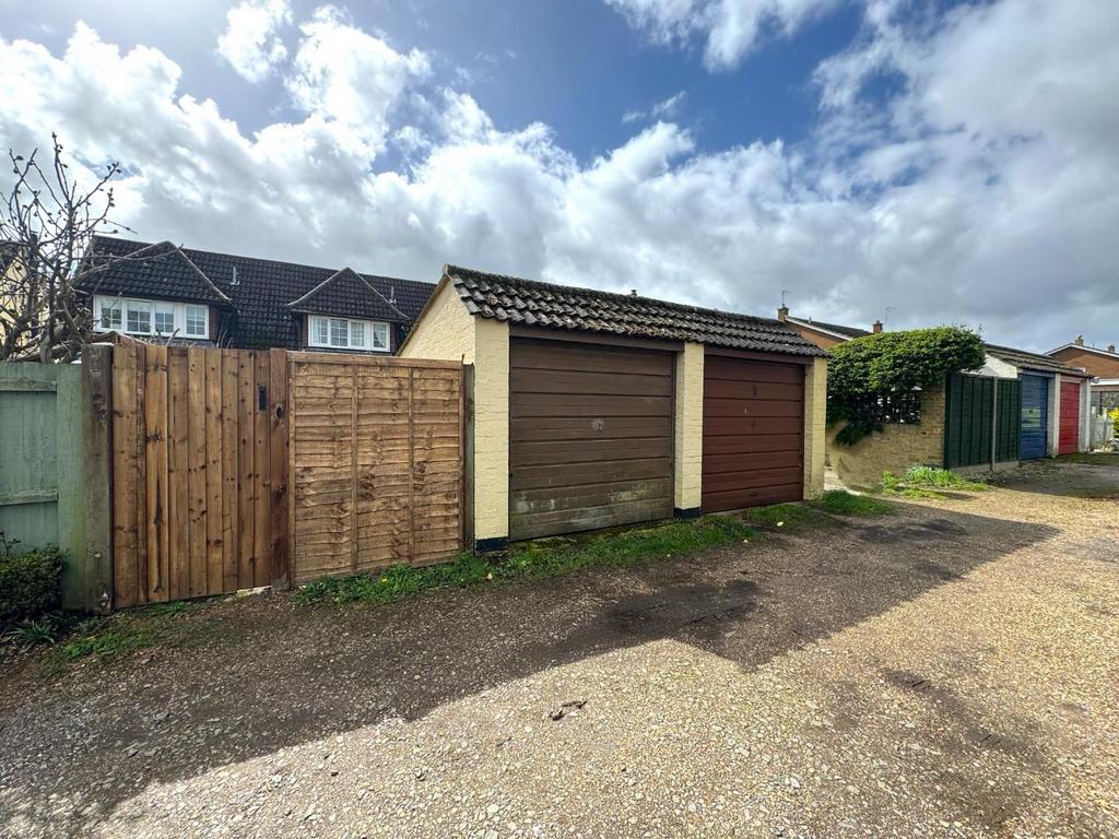 Single Garage