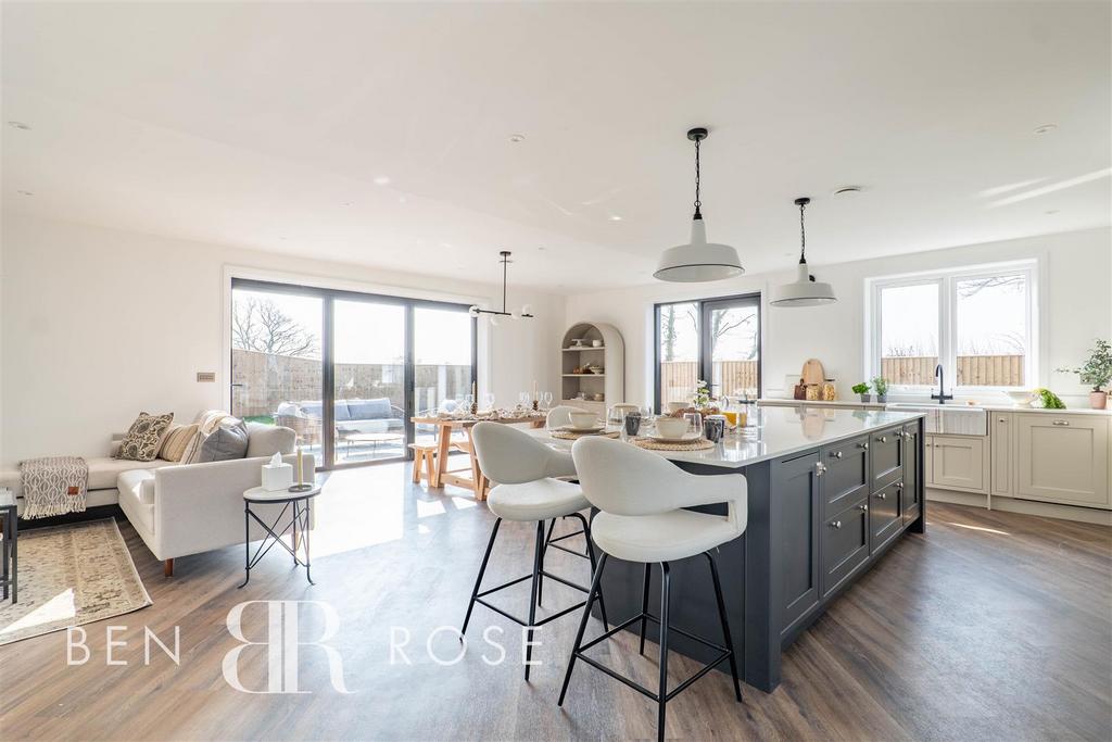 Kitchen/Lounge/Dining Room