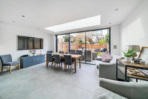 49 Richmond Park Road, Kingston Upon Thames, KT2 6AQ