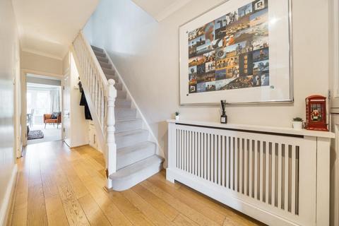 4 bedroom end of terrace house for sale, Canbury Avenue, Kingston Upon Thames KT2