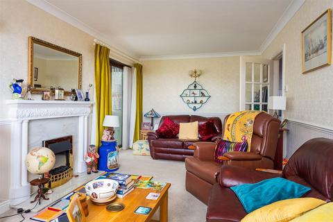 3 Beech Drive, Patrington, Hull, HU12 0PZ